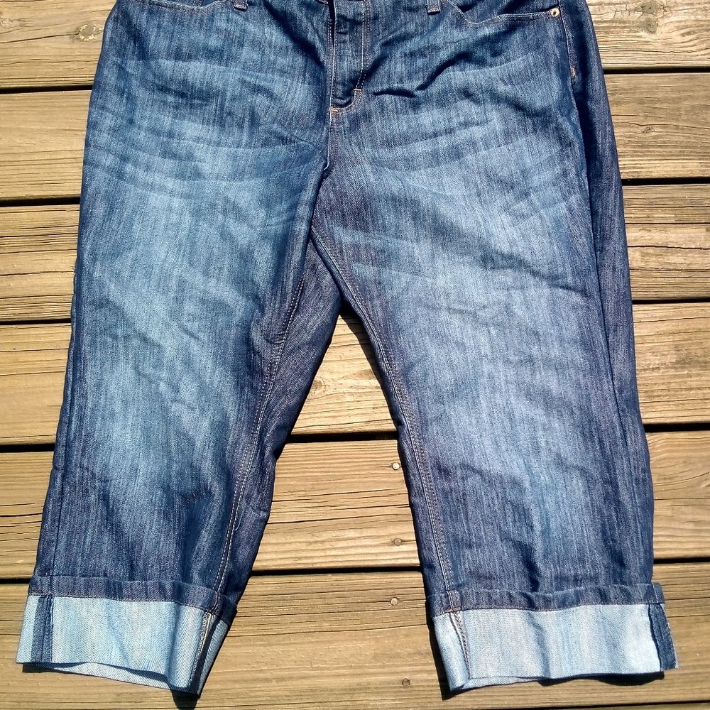 NWOT Merona Denim Capris - Picture 4 of 13